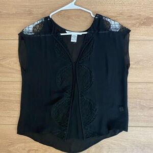 DVF Giavanna Sleeveless Silk Black Blouse with Lace Detail | Size 2